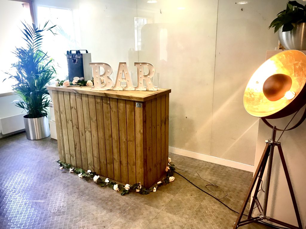 Corporate Bar Set Up Drinks Reception in London